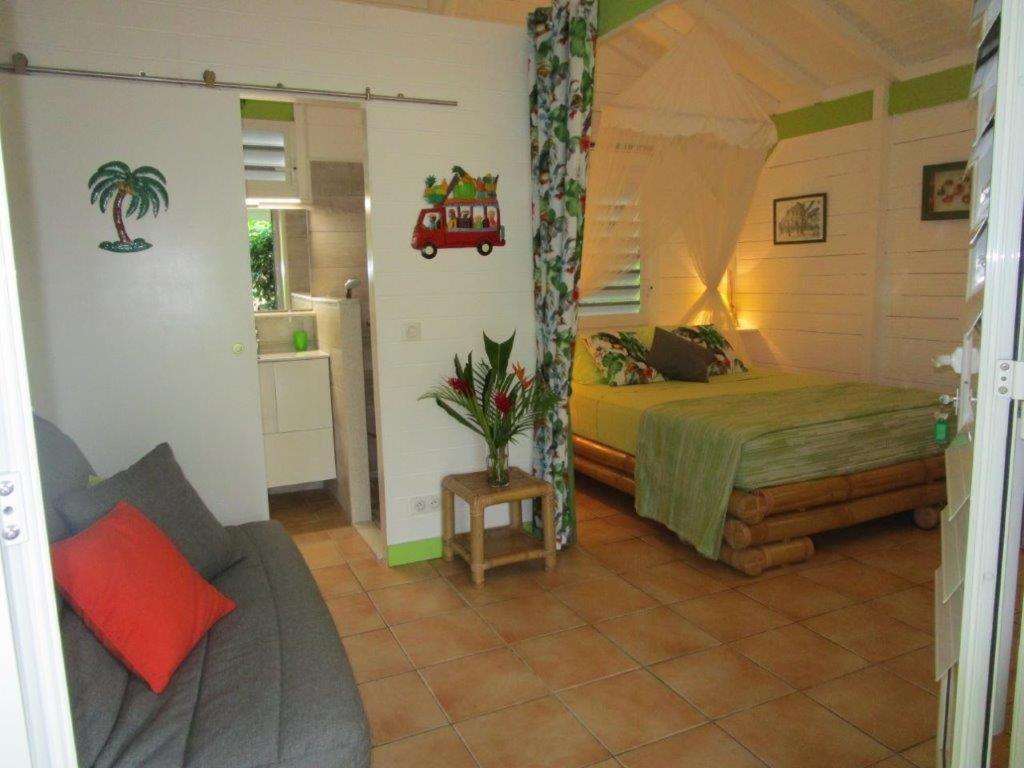 Appartement Les 3 Epices à Le Gosier  Extérieur photo