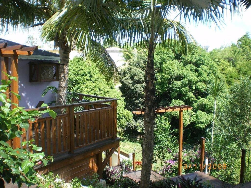 Appartement Les 3 Epices à Le Gosier  Extérieur photo